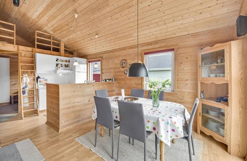 Falen House | 2 bedroom nice home in Hemmet