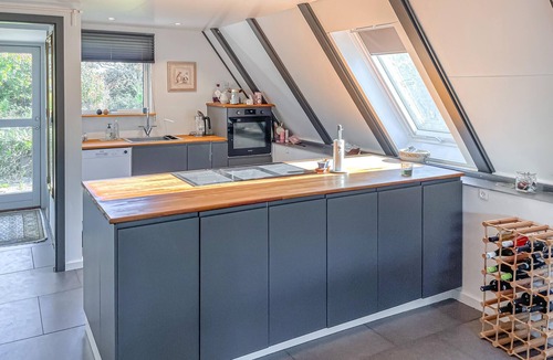 Ristinge House | 2 bedroom nice home in Humble