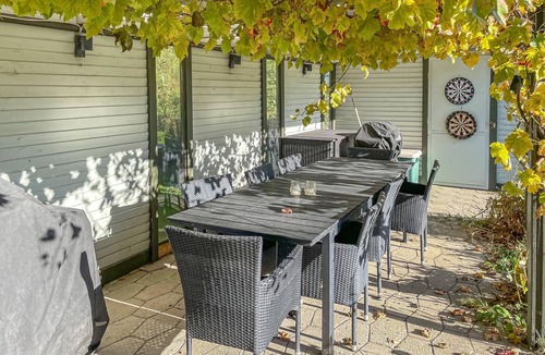 Ristinge House | 2 bedroom nice home in Humble