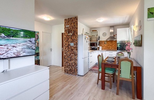 Podhum House | 2 bedroom nice home in Drazice