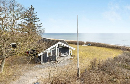 Saksild Strand House | 2 bedroom nice home in Odder