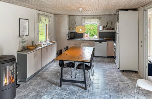 Ronbjerg House | 2 bedroom nice home in Roslev