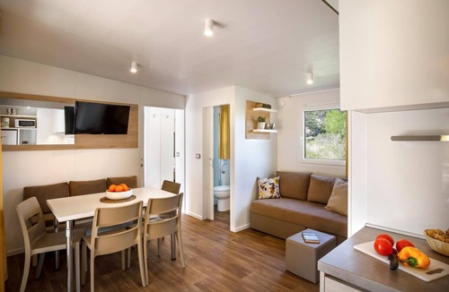 Rab Town House | 2 bedroom nice (sta)caravan in Lopar