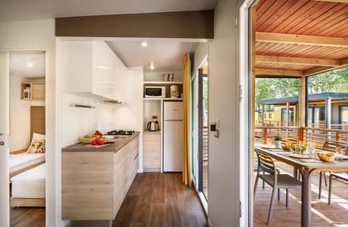 Rab Town House | 2 bedroom nice (sta)caravan in Lopar