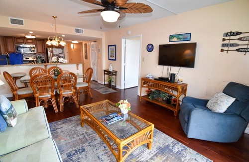 Ocean Drive Condo | 2 bedroom oceanfront with OCEAN VIEW. Ocean Drive. 3 min. all year.