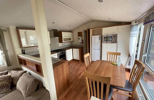 Uddingston House | 2-Bedroom Parkhome Uddingston