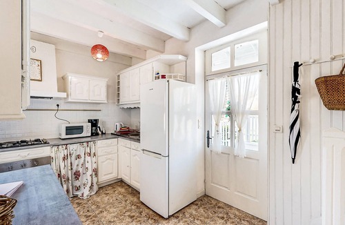 Oradour-Fanais House | 2 bedroom pet friendly home in Oradour-Fanais