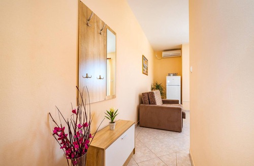 Posedarje Apartment | 2 bedroom pet friendly apartment in Posedarje