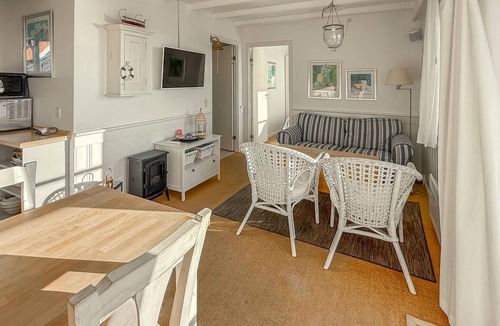 Borre Apartment | 2 bedroom pet friendly apartment in Borre