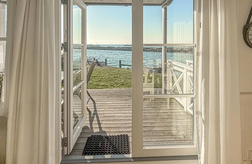 Borre Apartment | 2 bedroom pet friendly apartment in Borre