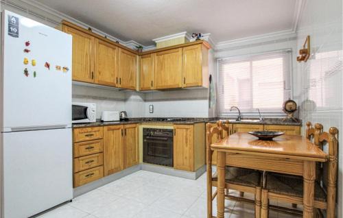 Santa Pola Apartment | 2 Bedroom Pet Friendly Apartment In Santa Pola