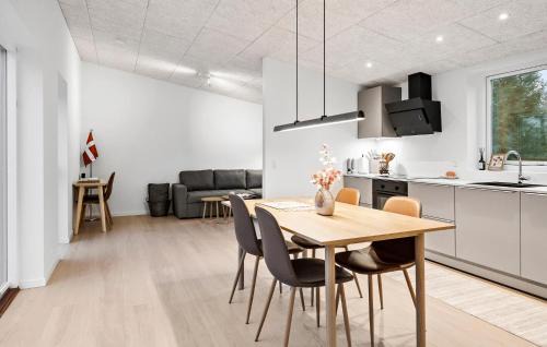 Vemb House | 2 Bedroom Pet Friendly Home In Vemb