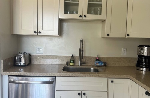 Opal Cliffs Apartment | 2 bedroom Pleasure Point Getaway