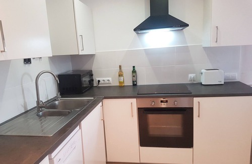 Benissa Coast Apartment | 2 Bedroom Private Apartment, Beautiful Gardens, Private Pool & Air Conditioning
