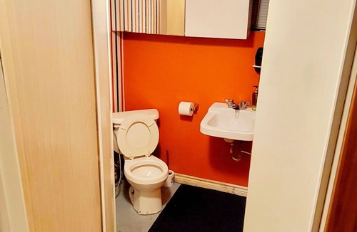Northeast Mississauga Apartment | 2-Bedroom private basement, Minutes from airport & transit