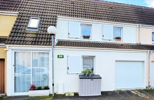 Torcy House | 2 bedroom private vacation home in torcy