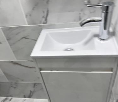 Queens Apartment | 2 bedroom Queens near AirTrain, JFK, LGA 646-667-6696