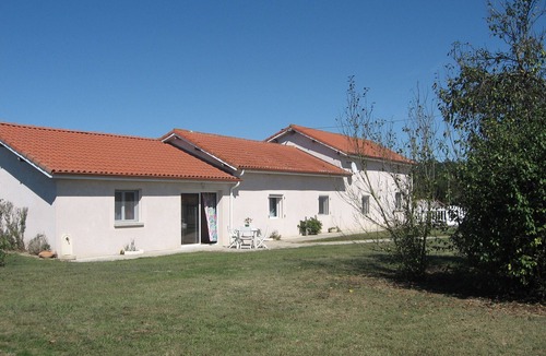 Auriebat Cottage | 2 bedroom rural cottage "EVALOU"
