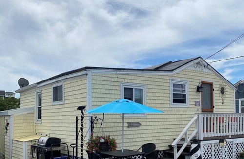 Jerusalem House | 2 Bedroom Seaside Cottage