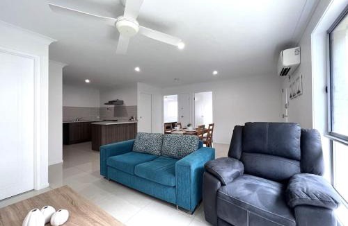 Collingwood Park Apartment | 2 Bedroom Self-Contained Accommodation with Aircon