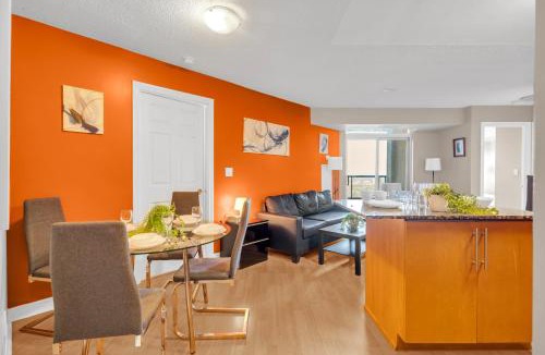 Downtown Mississauga Apartment | 2 bedroom spacious apartment in Mississauga