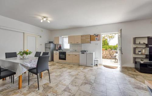 Veli Losinj Apartment | 2 Bedroom Stunning Apartment In Veli Losinj