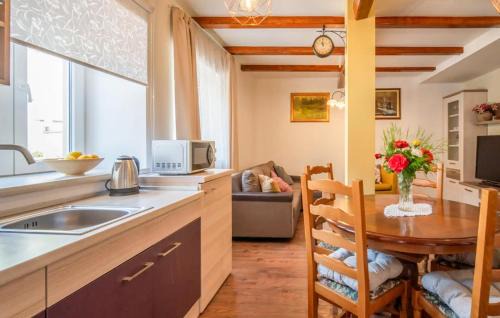 Veli Brgud House | 2 Bedroom Stunning Apartment In Veli Brgud