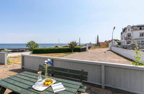 Sandvig Apartment | 2 bedroom stunning apartment in Allinge