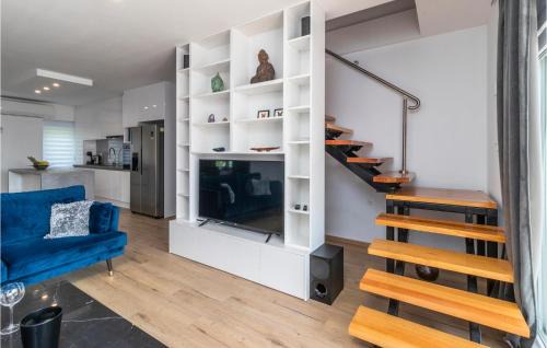 Mihotici Apartment | 2 Bedroom Stunning Apartment In Pobri