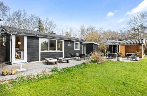 Holloselund House | 2 bedroom stunning home in Tisvildeleje