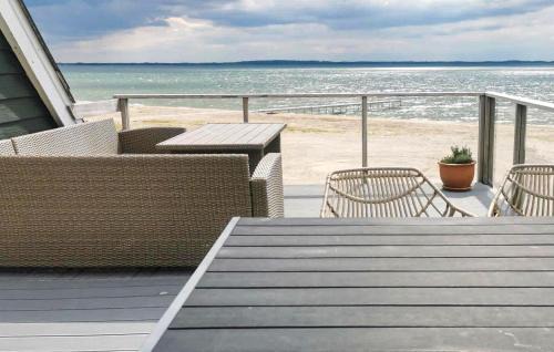 Sillerslev House | 2 Bedroom Stunning Home In Øster Assels
