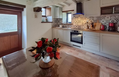 Caden House | 2 bedroom stunning home in Caden