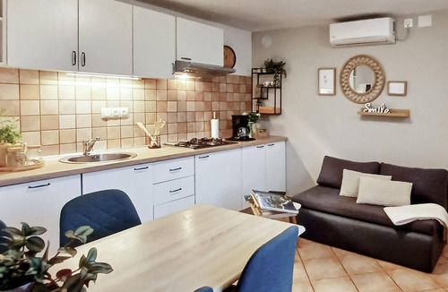 Liznjan House | 2 bedroom stunning home in Sisan