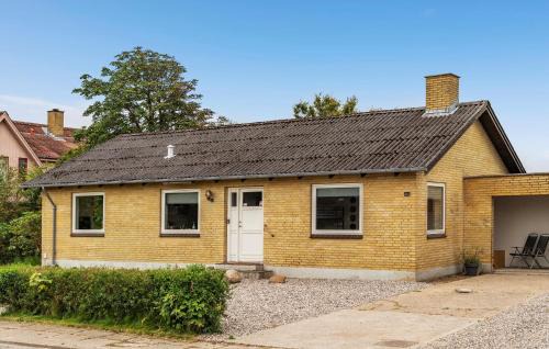 Borglum House | 2 Bedroom Stunning Home In Vrå