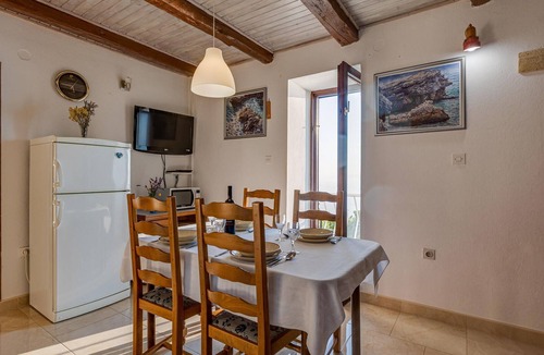 Stara Baska Apartment | 2 bedroom stunning apartment in Stara Baska