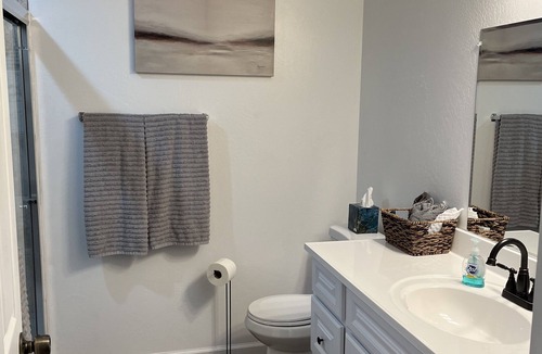 Ridgecrest Apartment | 2 Bedroom Suite in Ridgecrest