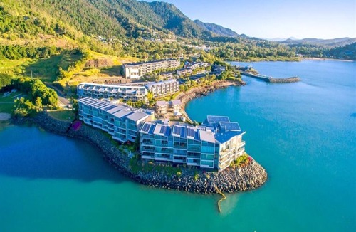 Airlie Beach Apartment | 2 Bedroom Superior Apartment