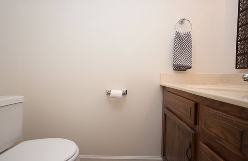 Conway House | 2 bedroom Town home - Walk to Hendrix College