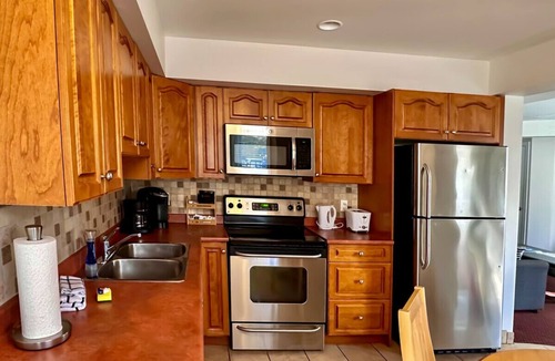 Collingwood House | 2 bedroom townhome Collingwood