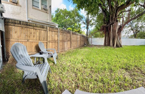 Liberty City House | 2-bedroom townhome in fabulous Miami.
