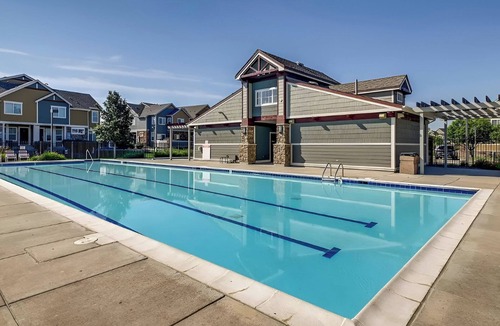 Dupont House | 2-bedroom townhome in charming Brighton near Airport