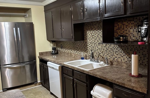 Snow Hill House | 2 bedroom vacation home just 28 minutes from CSS Neuse II