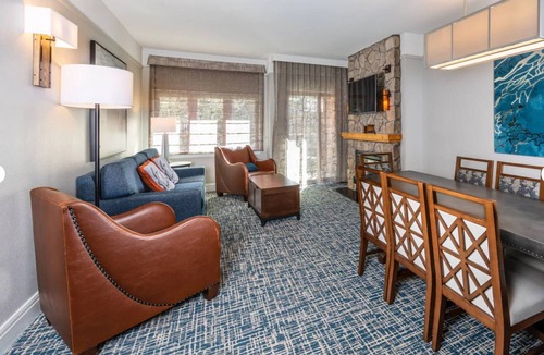 Lakeside Park Resort | 2-bedroom Villa with WiFi, fitness room, pool in S. Lake Tahoe's Timber Lodge