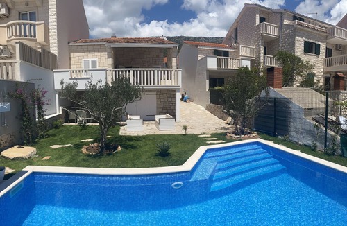 Bol Villa | 2 bedroom villa in Bol