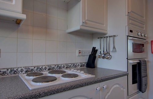 Brora Villa | 2-Bedroom Villa overlooking the famous James Braid Brora Golf Course.