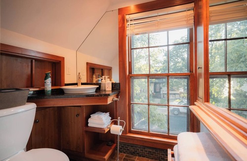 Bayport Apartment | 2 Bedroom Vrbo with Rooftop