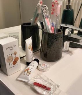 Vaulx-en-Velin Apartment | 2 bedrooms, air conditioning, garage, metro