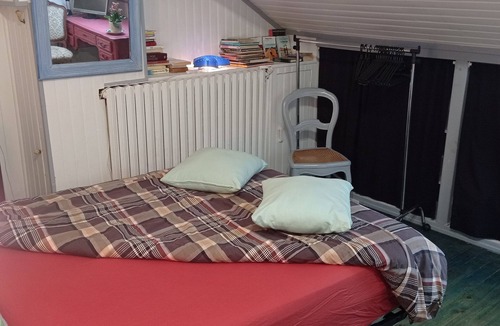 La Terrasse Bed & Breakfast | 2 bedrooms and bathroom, garden and pool