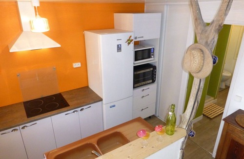 Gruissan Plage Ski Chalet | 2 Bedrooms Chalet In Gruissan