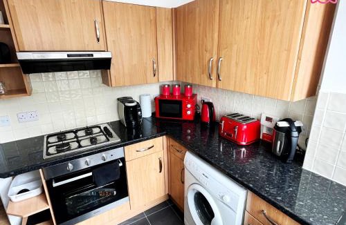 Kelty Apartment | 2 Bedrooms Entire Apartment Self Check in